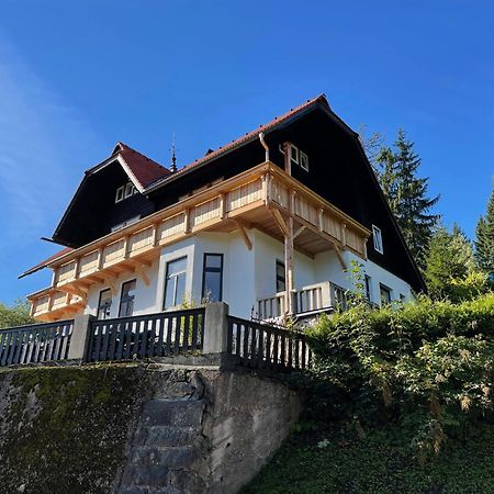 Apartmanovy Dum Jansky Sen 잔스케라즈네 외부 사진