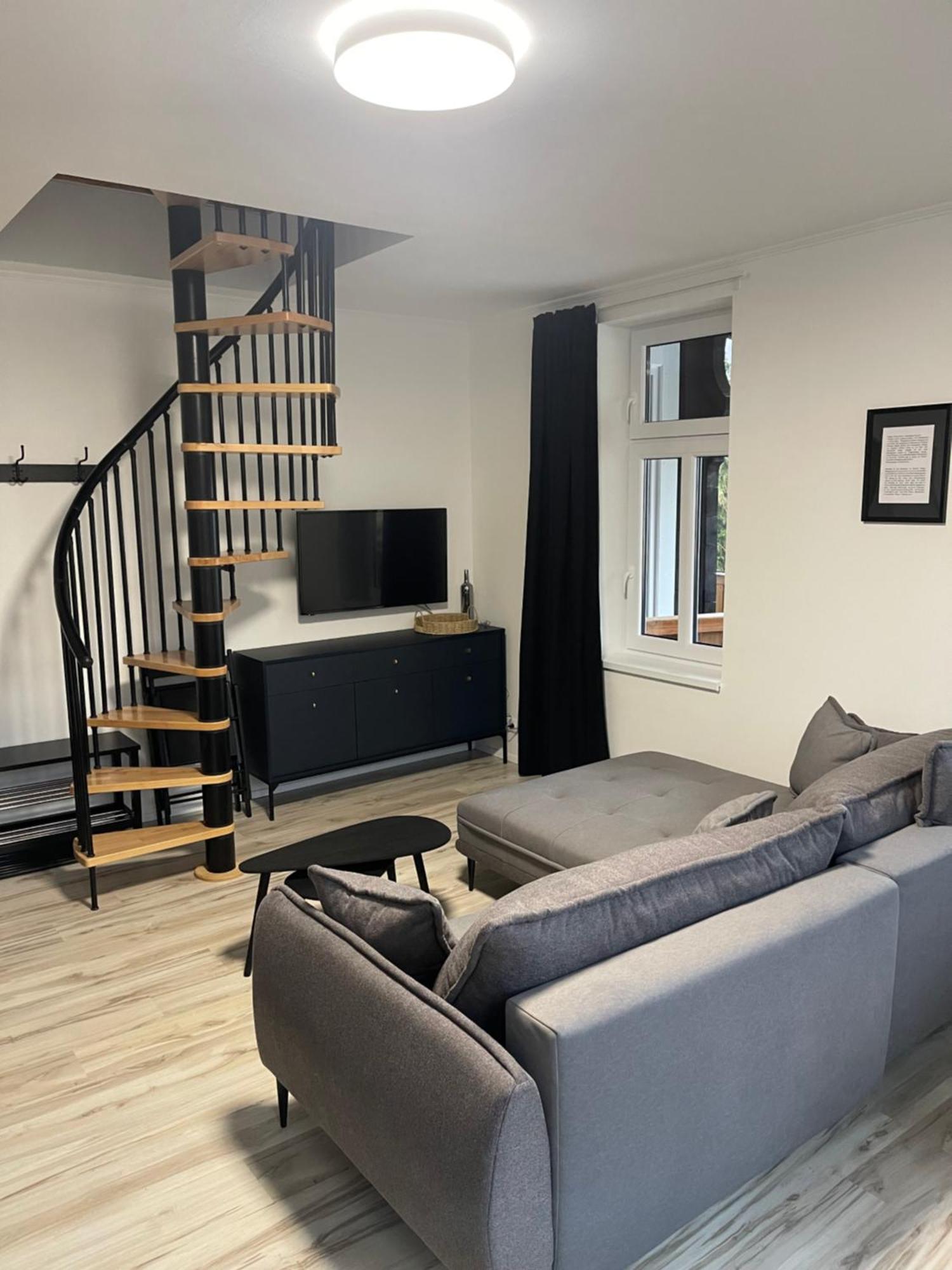 Apartmanovy Dum Jansky Sen 잔스케라즈네 외부 사진