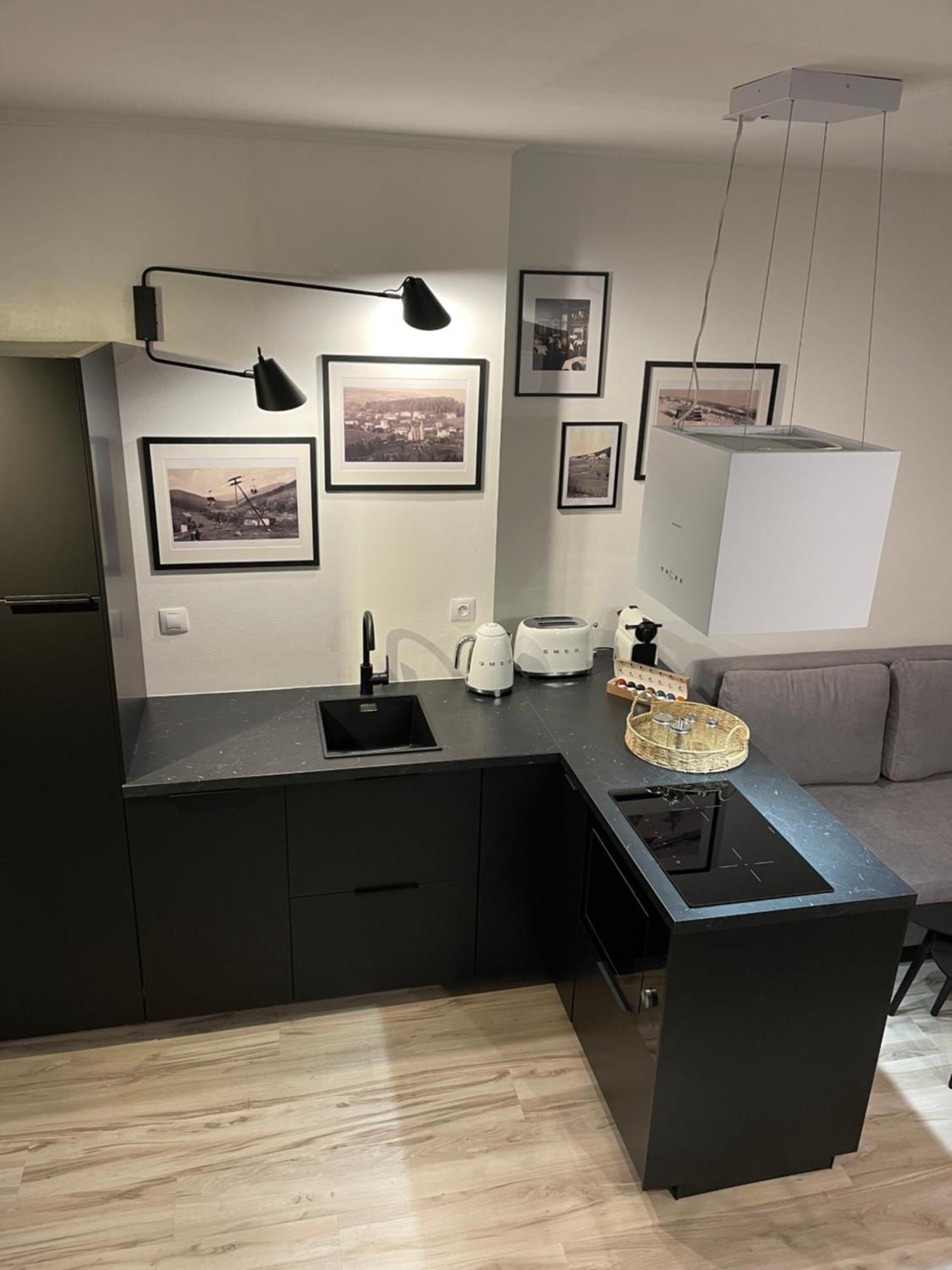 Apartmanovy Dum Jansky Sen 잔스케라즈네 외부 사진