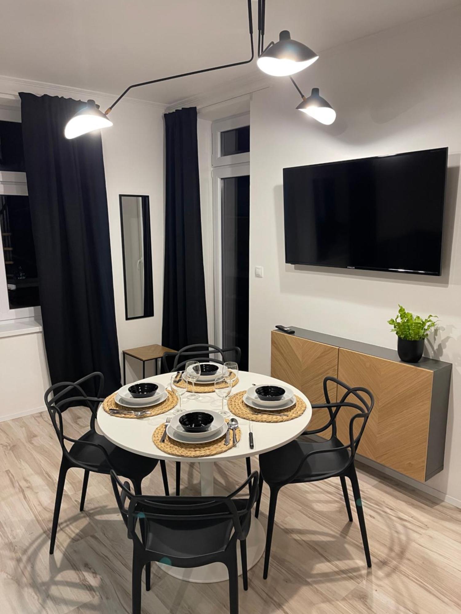 Apartmanovy Dum Jansky Sen 잔스케라즈네 외부 사진