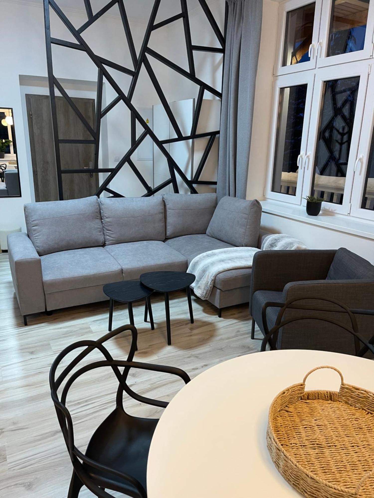 Apartmanovy Dum Jansky Sen 잔스케라즈네 외부 사진